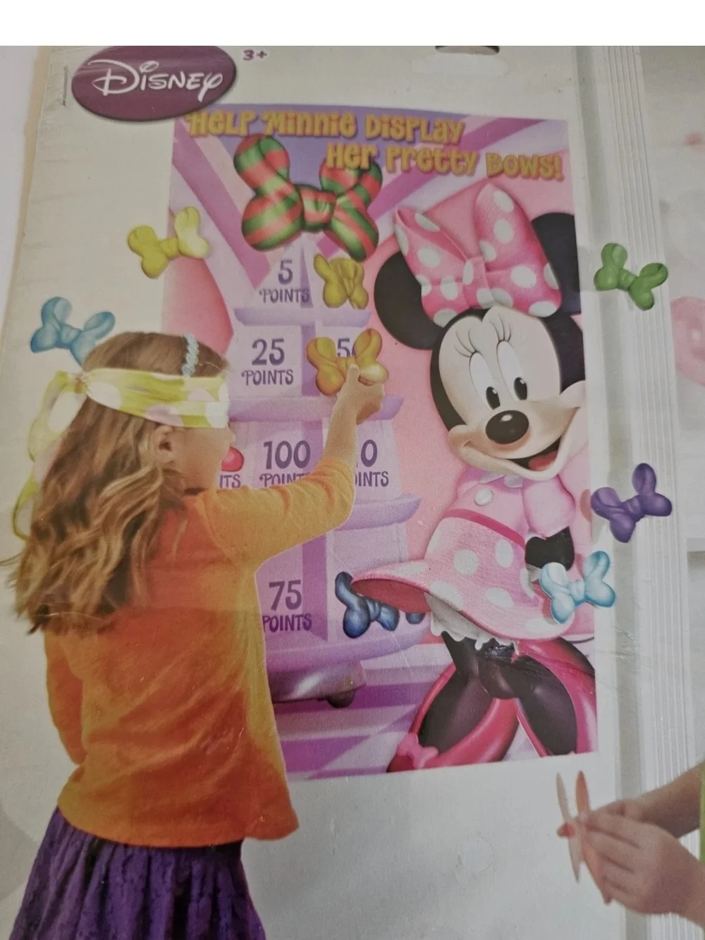 Minnie Mouse Party Game Pin the Bow on Minnie Poster Hallmark Disney 3+